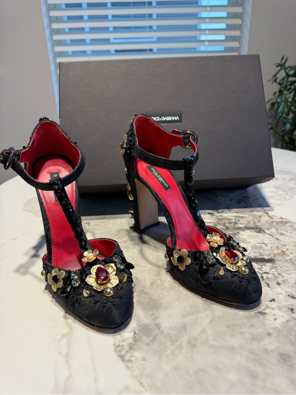 Dolce & Gabbana Black and Red Jewel-Embellished T-Strap Heels. RUNWAY - Picture 4 of 8